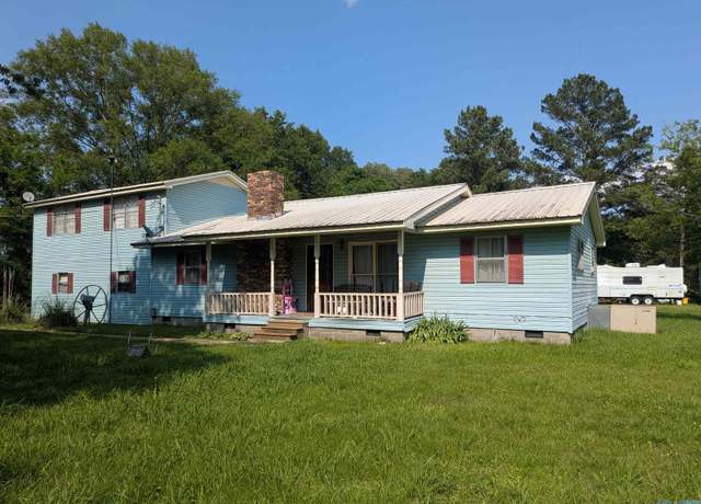 Property at 5092 Huckaby Bridge Rd, Falkville, AL 35622, 4 beds, 2.5 baths