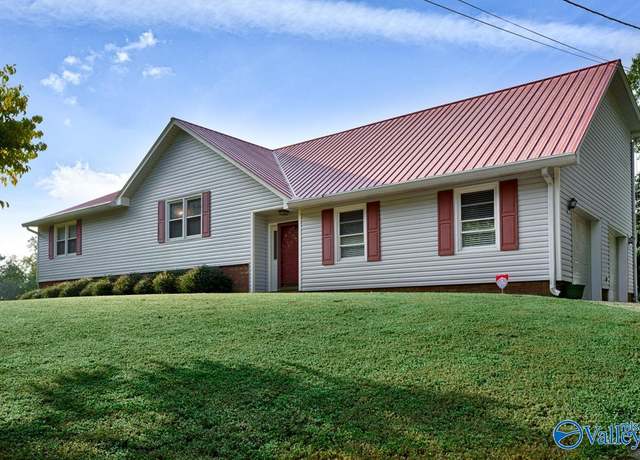 Property at 165 Darryl Rd, Scottsboro, AL 35769, 3 beds, 3 baths