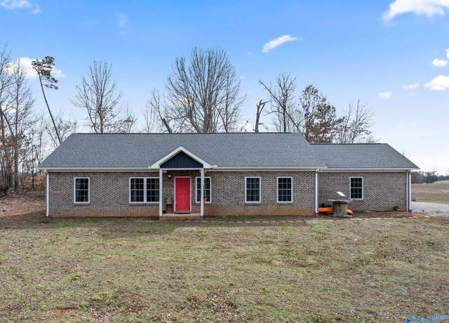 Property at 16786 Menefee Rd, Athens, AL 35613, 3 beds, 2 baths