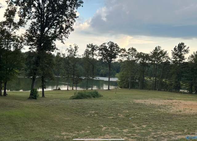 Property at 25 Azalea Dr, Centre, AL 35960