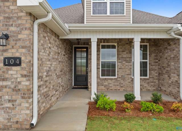 Property at 104 Goodwood Ln, Toney, AL 35773, 3 beds, 3.5 baths