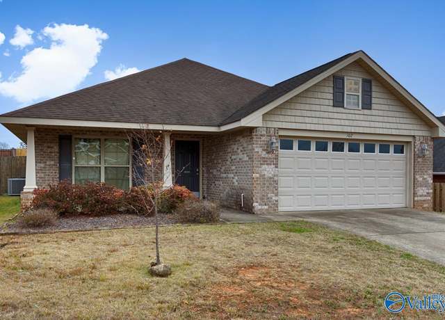 Property at 102 Acacia Trail Dr, Madison, AL 35758, 3 beds, 2 baths