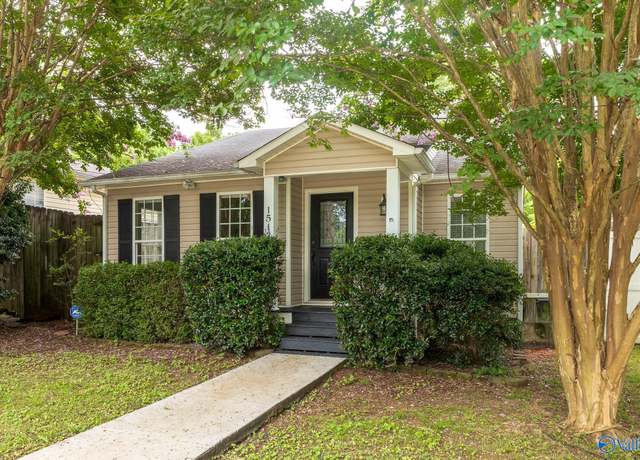 Property at 1512 Humes Ave NE, Huntsville, AL 35801, 2 beds, 2 baths