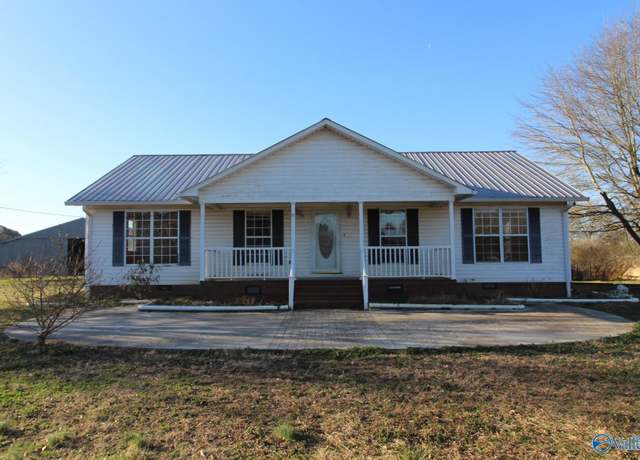 Property at 2805 County Road 1740, Holly Pond, AL 35083, 3 beds, 2 baths