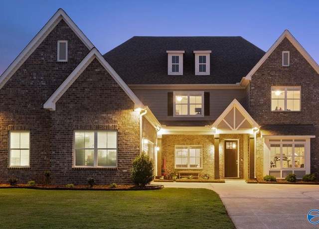 Property at 110 Ginamey Cir, Meridianville, AL 35759, 5 beds, 4 baths