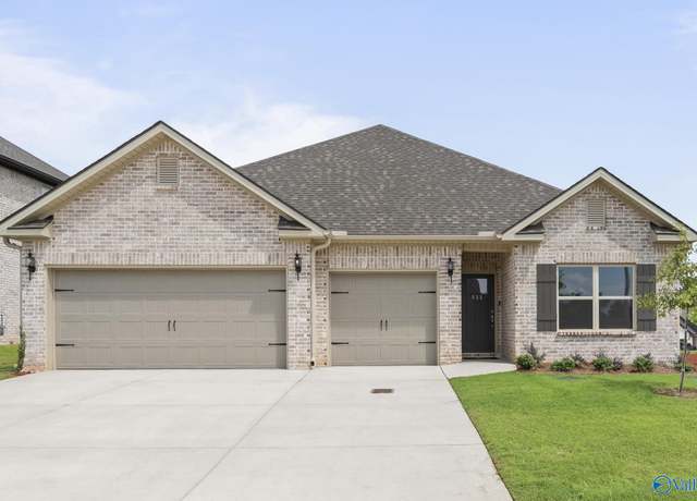 Property at 411 Ledgeway Dr, Harvest, AL 35749, 3 beds, 2.5 baths