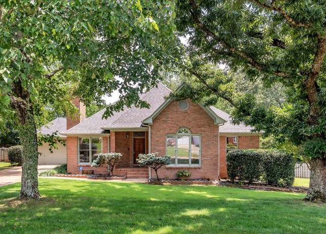 Property at 102 Laurelmill Dr, Harvest, AL 35749, 3 beds, 2.5 baths