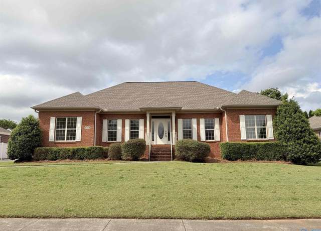 Property at 4805 Saddle Ridge Dr, Owens Cross Roads, AL 35763, 4 beds, 3 baths
