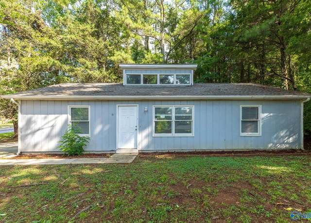 Property at 2819 Coosa Cir, Huntsville, AL 35810, 3 beds, 2 baths