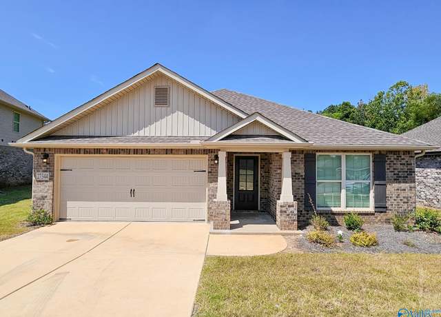 Property at 27344 Mckenna Dr, Athens, AL 35613, 4 beds, 2.5 baths