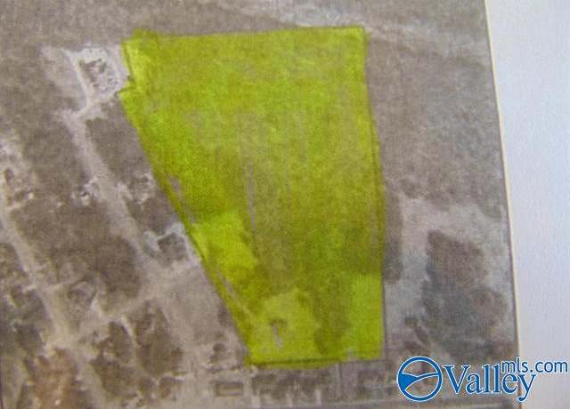 Property at 01 Green Meadow Rd, Huntsville, AL 35810