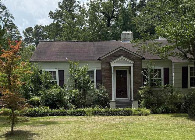 Property at 201 Bay St, Sylacauga, AL 35150, 3 beds, 2 baths