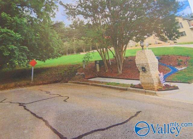 Property at 6519 NW Sparkling Dew Ln, Huntsville, AL 35810