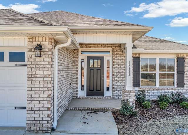 Property at 19888 Redhawk Dr, Athens, AL 35611, 4 beds, 3 baths