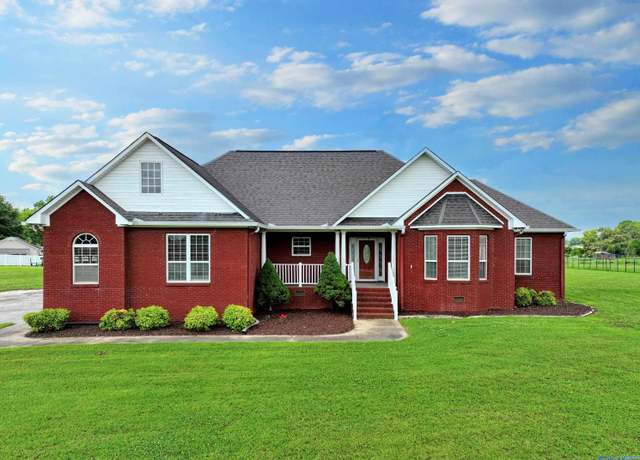 Property at 3125 Alabama Highway 168, Boaz, AL 35957, 3 beds, 2 baths