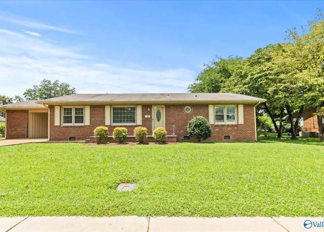 Property at 1506 S Houston St, Athens, AL 35611, 2 beds, 2 baths