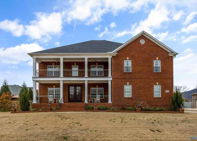 Property at 4704 Shortline Cir SE, Owens Cross Roads, AL 35763, 6 beds, 4 baths