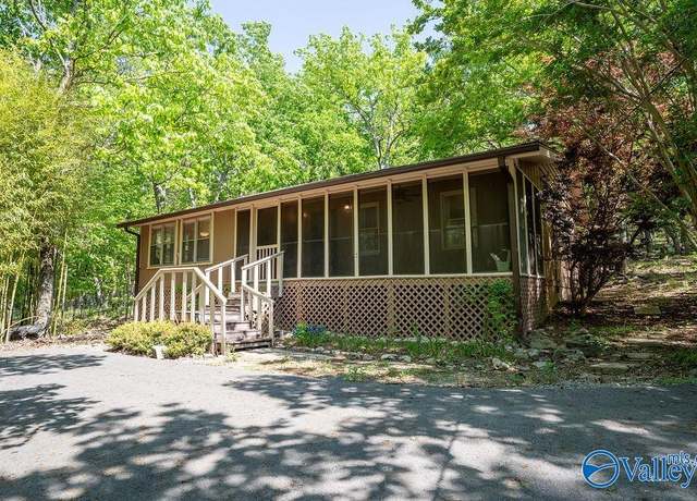 Property at 93 County Road 600, Mentone, AL 35984, 2 beds, 2 baths