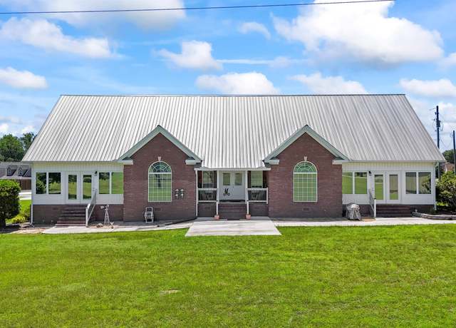 Property at 43 Ora St, Boaz, AL 35957, 4 beds, 2 baths
