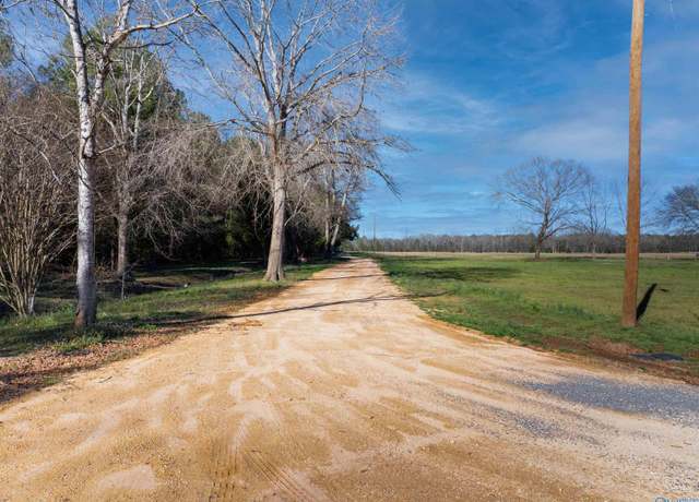 Property at 50 Acres Hurt St, Hollywood, AL 35752