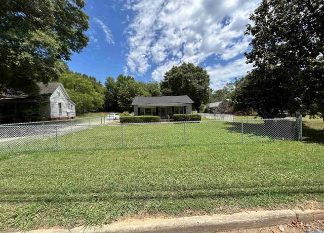 Property at 504 North Centre Ave, Piedmont, AL 36272, 2 beds, 1 bath