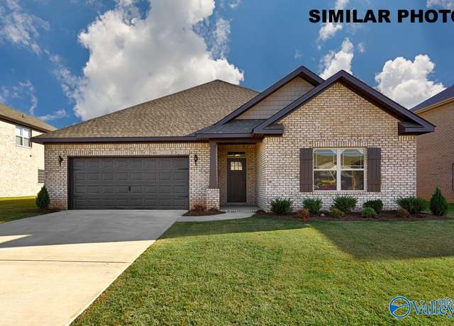 Property at 4 Flintridge Dr, Harvest, AL 35749, 3 beds, 2 baths