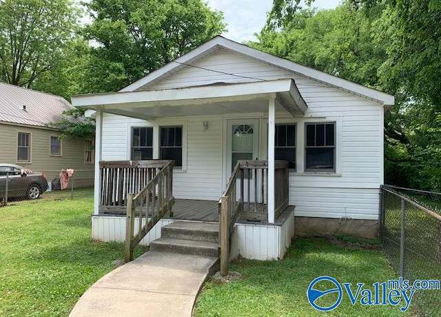 Property at 2915 Battle Dr NW, Huntsville, AL 35816, 3 beds, 1 bath