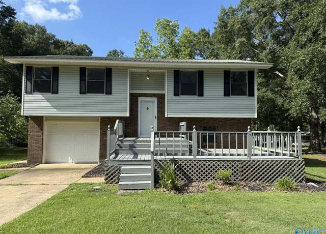 Property at 106 Lindsey Rd, Horton, AL 35980, 4 beds, 2 baths