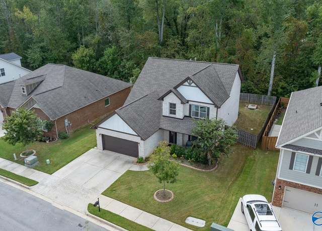 Property at 7106 Kingsbridge Ln, Owens Cross Roads, AL 35763, 4 beds, 3.5 baths