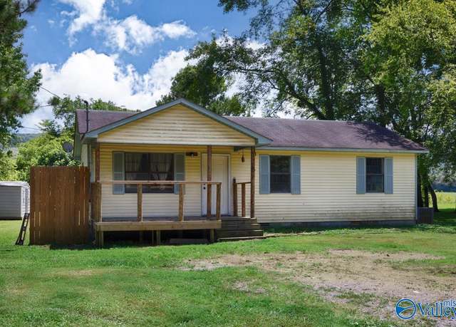 Property at 462 Section Line Rd, Gurley, AL 35748, 3 beds, 1 bath