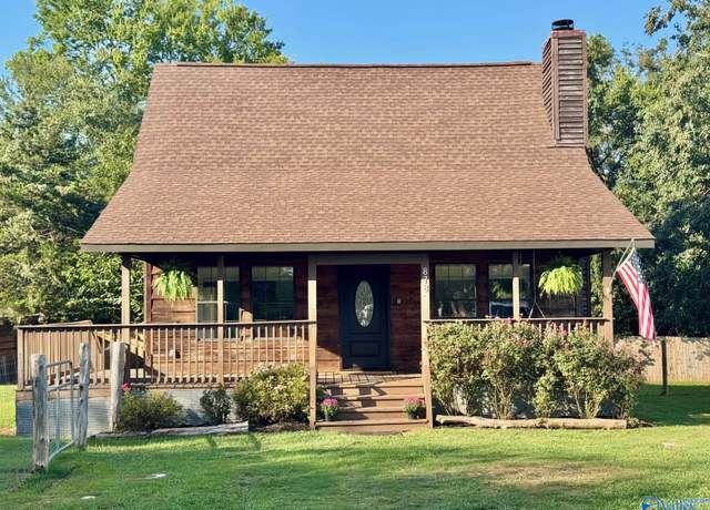 Property at 878 NE Fields Rd, Laceys Spring, AL 35754, 3 beds, 2 baths