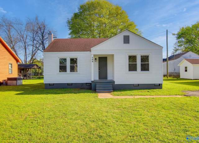 Property at 734 North St, Moulton, AL 35650, 3 beds, 1 bath