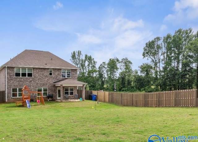 Property at 14452 Harvest Ridge Ln, Athens, AL 35611, 4 beds, 3 baths