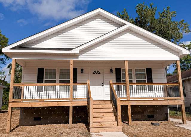 Property at 920 Wilson Ave, Gadsden, AL 35903, 3 beds, 2 baths