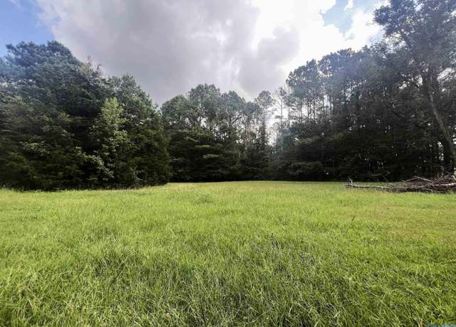 Property at 99 Bobwhite Dr, Oxford, AL 36203