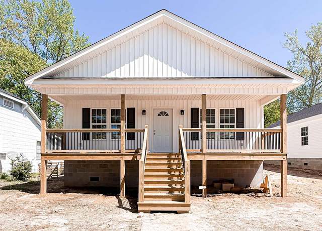 Property at 918 Wilson Ave, Gadsden, AL 35903, 3 beds, 2 baths