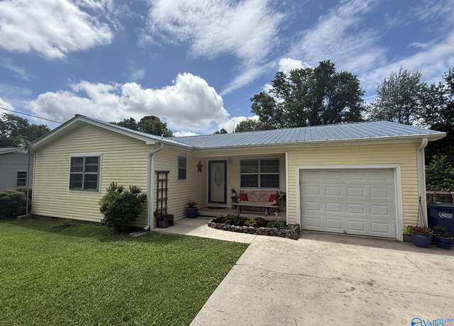 Property at 1128 Brashiers Chapel Rd, Arab, AL 35016, 3 beds, 2 baths