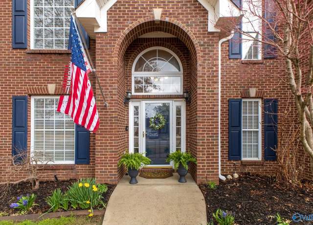 Property at 5005 Creekstone Dr, Owens Cross Roads, AL 35763, 4 beds, 3.5 baths