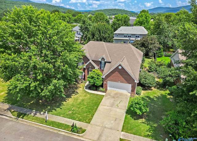 Property at 5005 Creekstone Dr, Owens Cross Roads, AL 35763, 4 beds, 3.5 baths