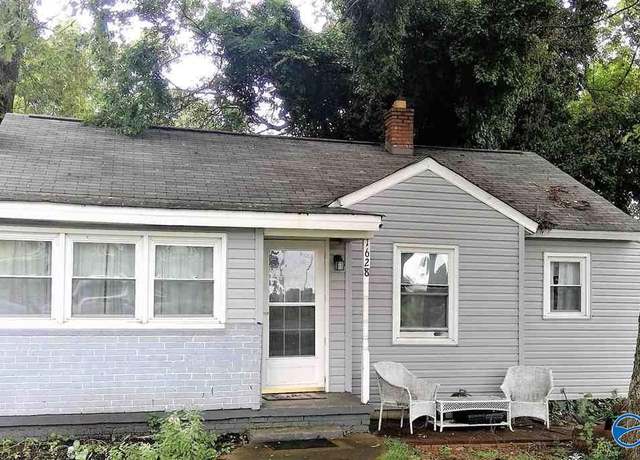 Property at 1628 8th St, Decatur, AL 35601, 2 beds, 1 bath