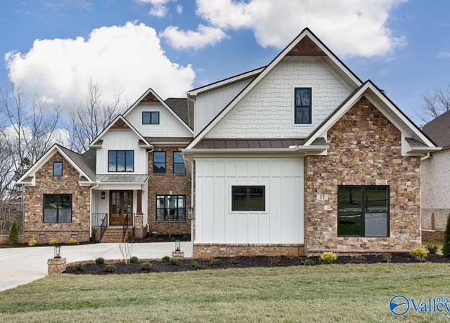 Property at 17 Ridge Bluff Cir, Huntsville, AL 35803, 5 beds, 4.5 baths