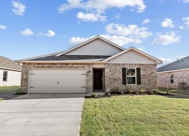 Property at 415 Jackson Point Cir, Huntsville, AL 35811, 4 beds, 2 baths