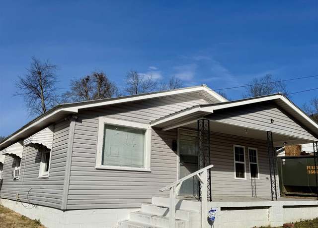 Property at 904 N 10th St, Gadsden, AL 35901, 3 beds, 1 bath