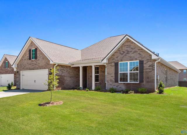 Property at 113 Lucy Lynn Blvd, Meridianville, AL 35759, 3 beds, 2.5 baths
