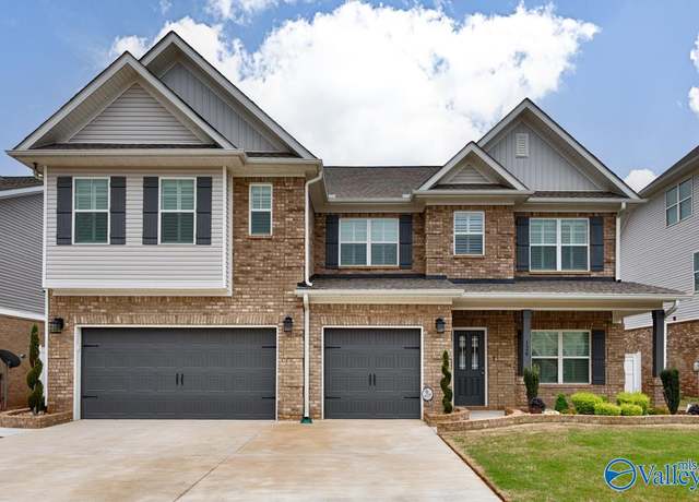 Property at 124 Chesire Cove Ln, New Market, AL 35761, 5 beds, 4.5 baths