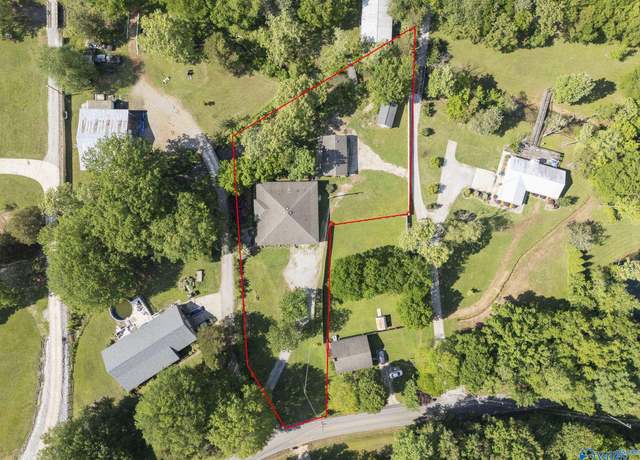 Property at 2349 Dug Hill Rd, Brownsboro, AL 35741, 3 beds, 3.5 baths