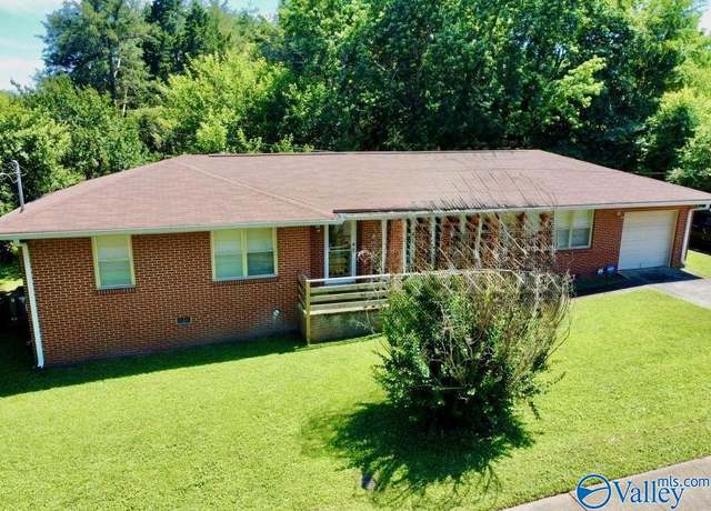Property at 2715 Mastin Lake Rd, Huntsville, AL 35810, 3 beds, 2 baths