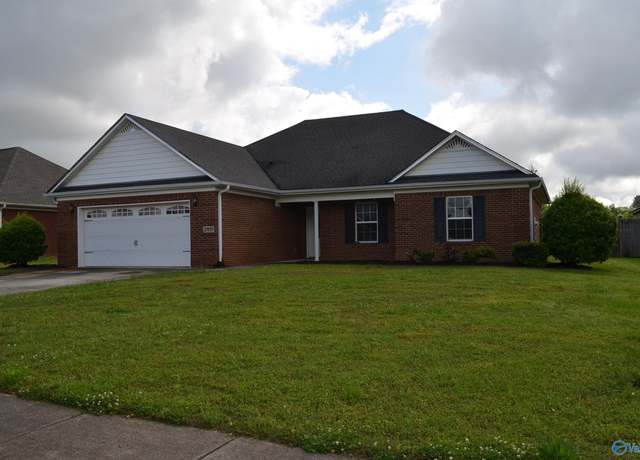 Property at 29159 Amy Cir, Ardmore, AL 35739, 4 beds, 2 baths