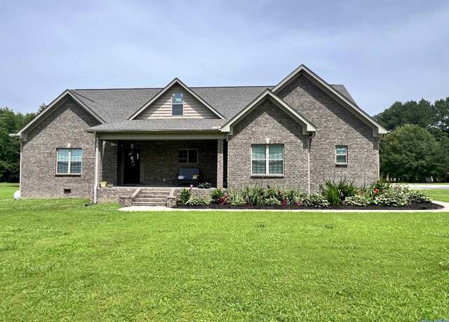 Property at 15153 Hobbs Rd, Athens, AL 35614, 3 beds, 2.5 baths