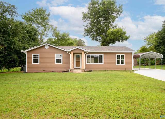 Property at 2221 Old Union Rd, Grant, AL 35747, 4 beds, 2 baths